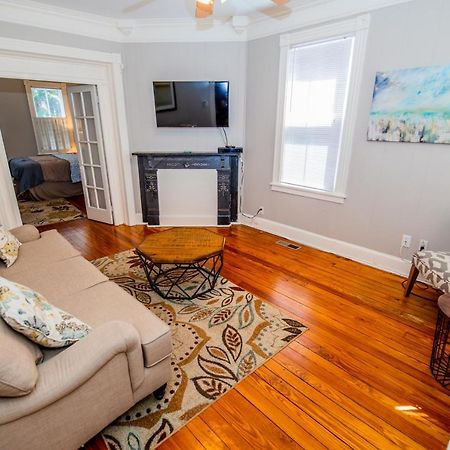 Downtown Annapolis King George 1St Floor Hideaway Apartment Exterior photo